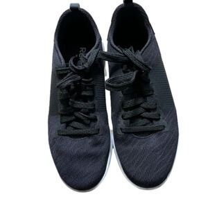 Reebok Astroride size 7.5 Memory Foam Lite Charcoal